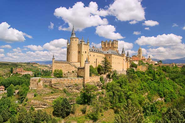 Excursão a Segóvia, El Escorial e Vale dos Caídos